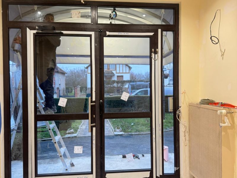 Fire door and partition3